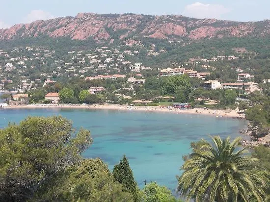 Holiday home Studio Renove Avec Terrasse St Raphael Saint-Raphael