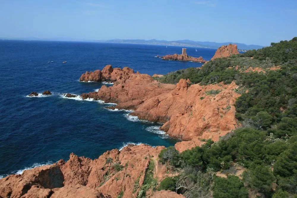 Holiday home Studio Renove Avec Terrasse St Raphael Saint-Raphael  France